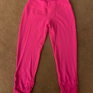 Beyond Yoga cropped leggings